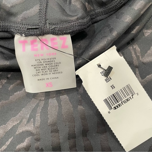 NWT Terez TLC Leggings in Zebra Foil - Picture 11 of 12
